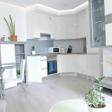 Ocean Garden 509 With Sunny Terrace Apartment